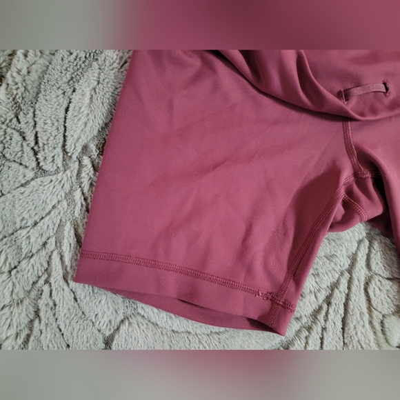 lululemon Align High Rise Short "6 - Picture 7 of 8